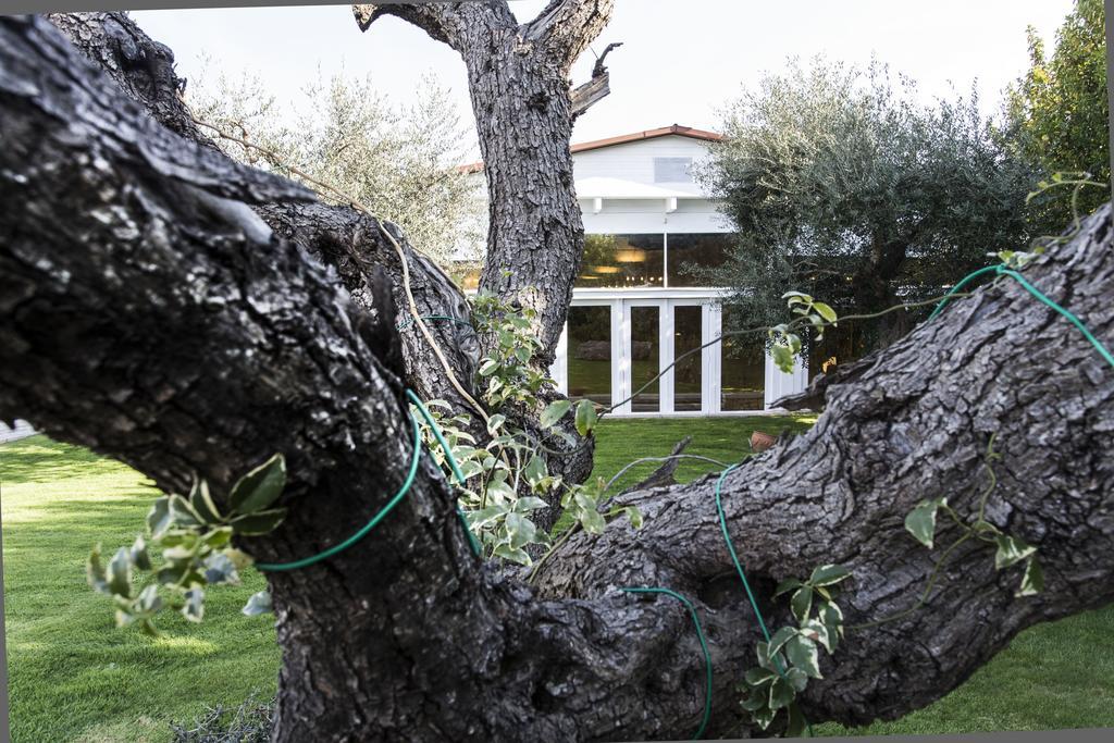 Hotel Relais Masseria Serritella Castellana Grotte Exterior foto